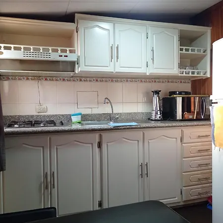 Apartamento Independiente Cerca De Muchos Lugares Cuenca Exterior foto